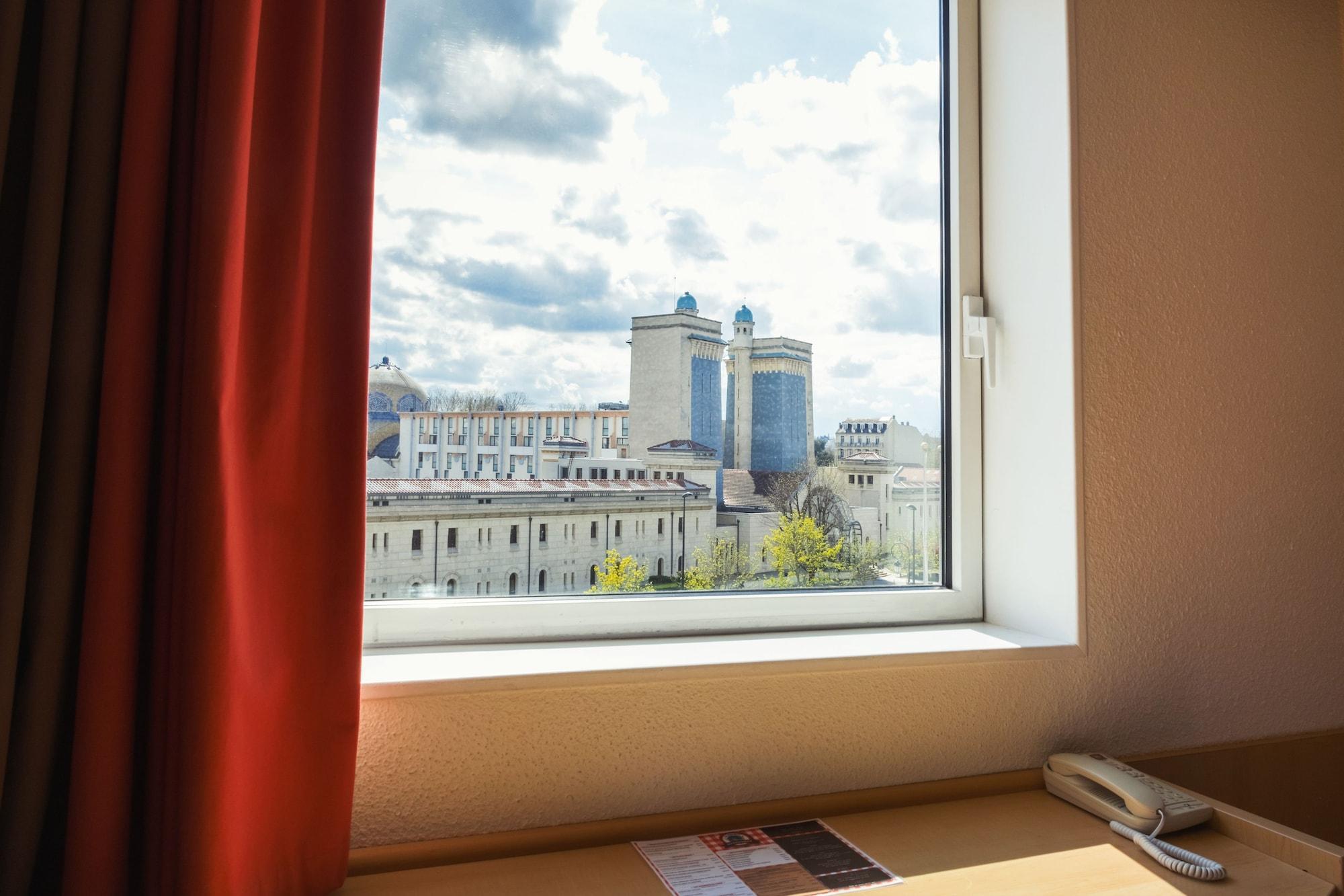 Hotel Ibis Vichy Zewnętrze zdjęcie